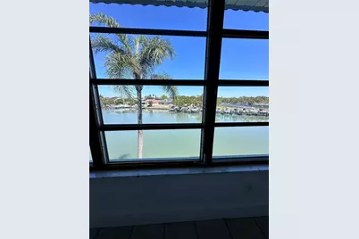 5935 30th Avenue S #304, Gulfport, FL 33707 - Photo 9