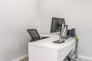 105 Island Way, Clearwater Beach, FL 33767 - Photo 27