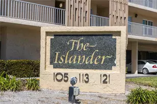 105 Island Way, Clearwater Beach, FL 33767 - Photo 45