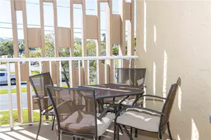 105 Island Way, Clearwater Beach, FL 33767 - Photo 15