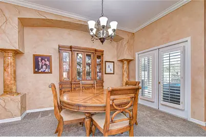 5104 Sylvan Oaks Drive, Valrico, FL 33596 - Photo 5