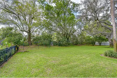 5104 Sylvan Oaks Drive, Valrico, FL 33596 - Photo 37