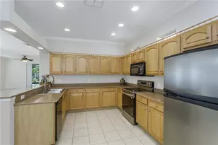 8415 Tarocco Ct, Land O Lakes, FL 34637 - Photo 15