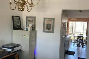 5980 Terrace Park Dr N, Saint Petersburg, FL 33709 - Photo 11