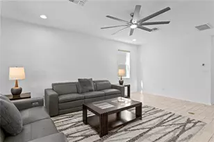 10813 Windswept Garden Way, Tampa, FL 33647 - Photo 9