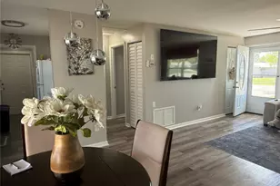 9519 Century Dr, Spring Hill, FL 34608 - Photo 5