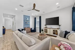 813 Winterside Dr, Apollo Beach, FL 33572 - Photo 11