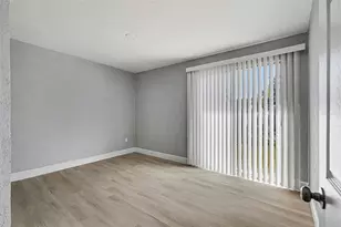 7442 Compton Ln, New Port Richey, FL 34655 - Photo 13