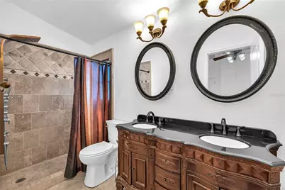 2805 Tammarron Lane, Brandon, FL 33511 - Photo 17