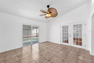 2805 Tammarron Ln, Brandon, FL 33511 - Photo 7