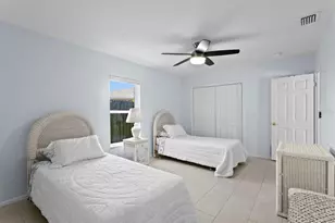 8645 Pinetree Dr W, Seminole, FL 33772 - Photo 33