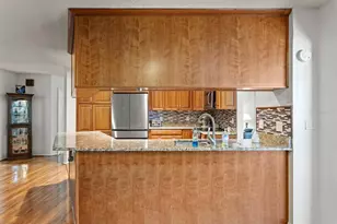 8645 Pinetree Dr W, Seminole, FL 33772 - Photo 21