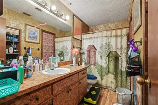 37633 Hidden Park Ct, Dade City, FL 33525 - Photo 5