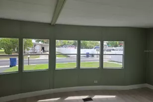 13 Hamilton Ln, Palm Harbor, FL 34684 - Photo 7