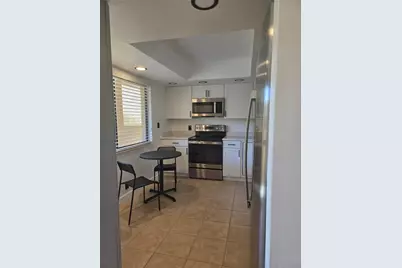 3062 Eastland Boulevard #202, Clearwater, FL 33761 - Photo 5