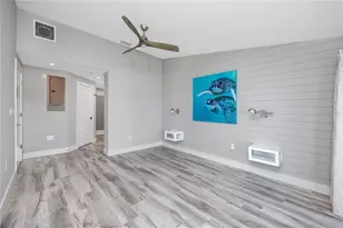 7540 Sunshine Skyway Ln S, Saint Petersburg, FL 33711 - Photo 15