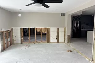 3934 Huntington St NE, Saint Petersburg, FL 33703 - Photo 13