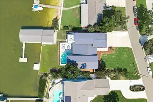 915 Bayshore Dr, Tarpon Springs, FL 34689 - Photo 87
