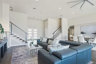 915 Bayshore Dr, Tarpon Springs, FL 34689 - Photo 9