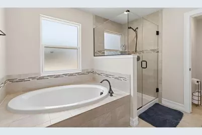 2510 W Carmen Street, Tampa, FL 33609 - Photo 23