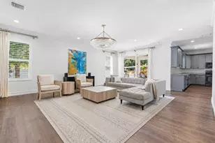 2510 W Carmen St, Tampa, FL 33609 - Photo 17