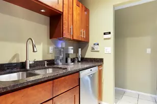 5206 Newton Ave S, Gulfport, FL 33707 - Photo 13