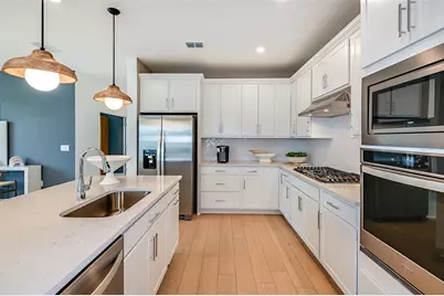 33383 Herds Hallow Way, Wesley Chapel, FL 33545 - Photo 3