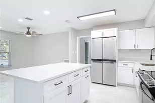 31440 Prestwick Ave, Sorrento, FL 32776 - Photo 19