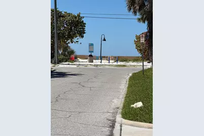 850 Mandalay Avenue, Clearwater Beach, FL 33767 - Photo 17