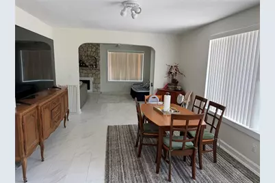 850 Mandalay Avenue, Clearwater Beach, FL 33767 - Photo 9