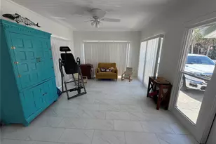 850 Mandalay Ave, Clearwater Beach, FL 33767 - Photo 11