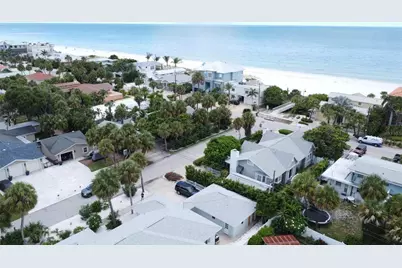 850 Mandalay Avenue, Clearwater Beach, FL 33767 - Photo 43