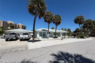 850 Mandalay Ave, Clearwater Beach, FL 33767 - Photo 1