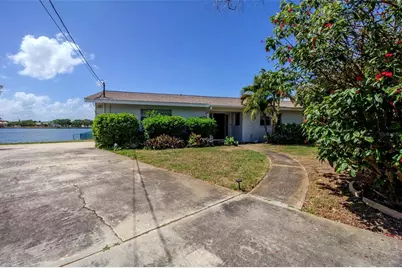 3900 14th Lane NE, Saint Petersburg, FL 33703 - Photo 1