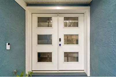 9421 Willow Cove Court, Tampa, FL 33647 - Photo 11