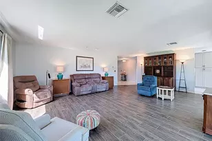 2629 Lancaster Dr, Sun City Center, FL 33573 - Photo 7