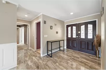 14947 Lake Forest Drive, Lutz, FL 33559 - Photo 11