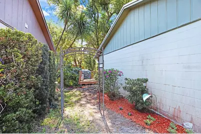 14931 Old Pointe Road, Tampa, FL 33613 - Photo 19