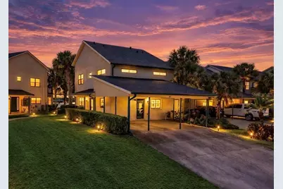 626 Yardarm Drive #13, Apollo Beach, FL 33572 - Photo 1