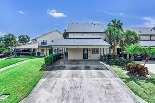 626 Yardarm Dr, Apollo Beach, FL 33572 - Photo 3