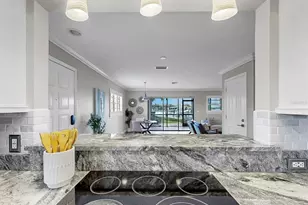 626 Yardarm Dr, Apollo Beach, FL 33572 - Photo 37