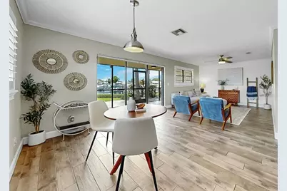 626 Yardarm Drive #13, Apollo Beach, FL 33572 - Photo 11