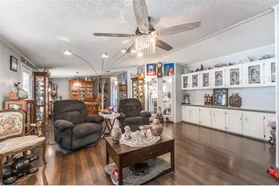 14926 Douglas Street, Dade City, FL 33525 - Photo 7