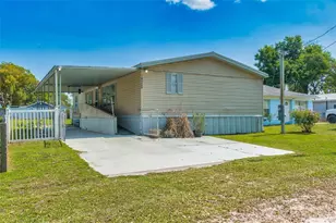 14926 Douglas St, Dade City, FL 33525 - Photo 1