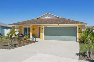 1438 Blossom Bayou Cir, Ruskin, FL 33570 - Photo 1