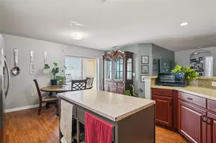 1438 Blossom Bayou Cir, Ruskin, FL 33570 - Photo 11