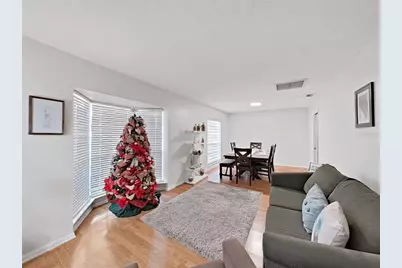 7608 Barry Road, Tampa, FL 33615 - Photo 41