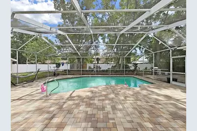 7608 Barry Road, Tampa, FL 33615 - Photo 13