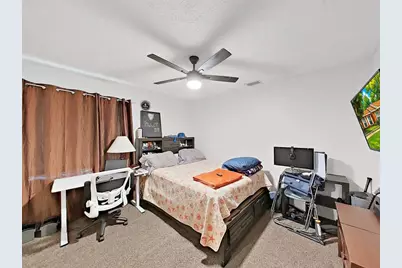 7608 Barry Road, Tampa, FL 33615 - Photo 39