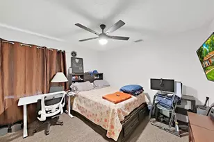 7608 Barry Rd, Tampa, FL 33615 - Photo 39